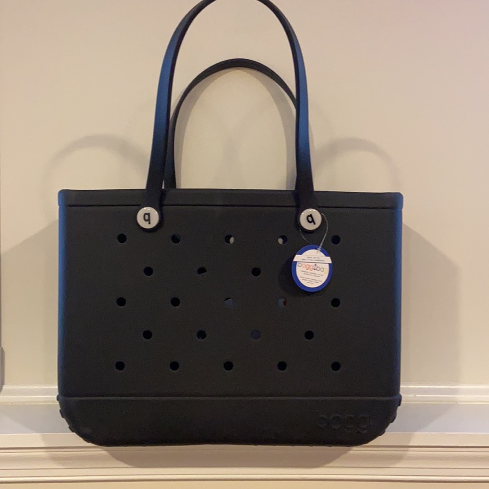 BOGG bag - LARGE- BLACK - NEVER USED!!!